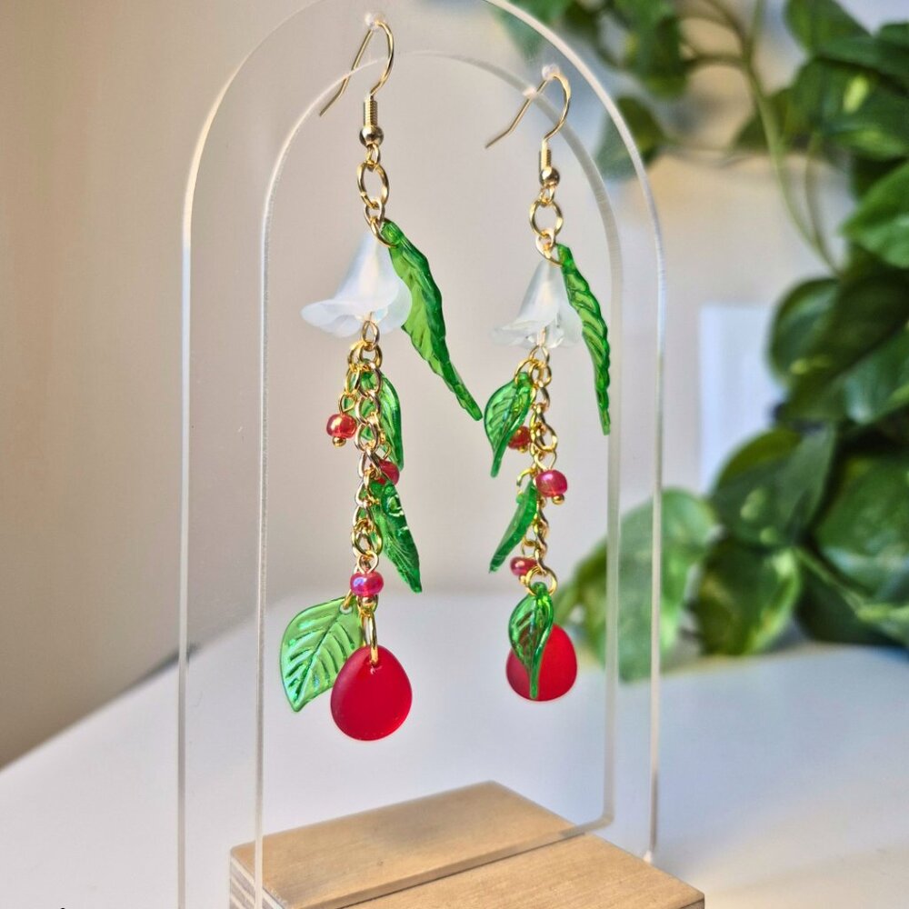 Forrest Berries Handmade Earrings - Picture 4 of 10